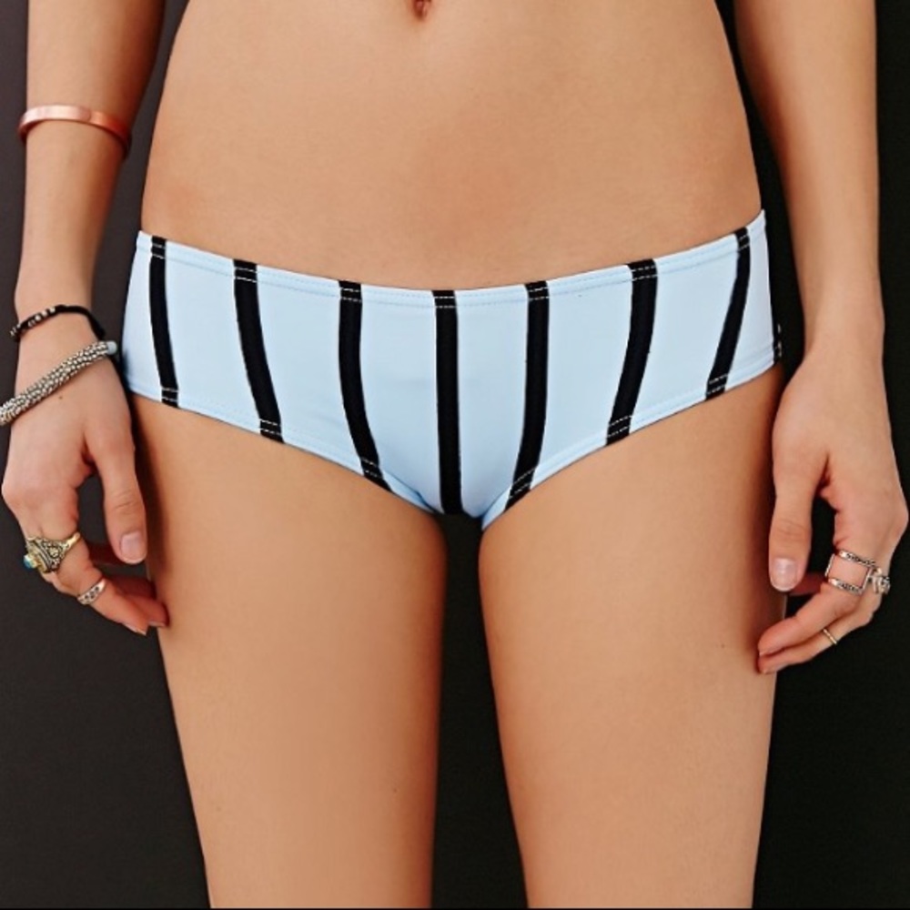 TAVIK Serena Striped Boyshort Bottoms size SMALL